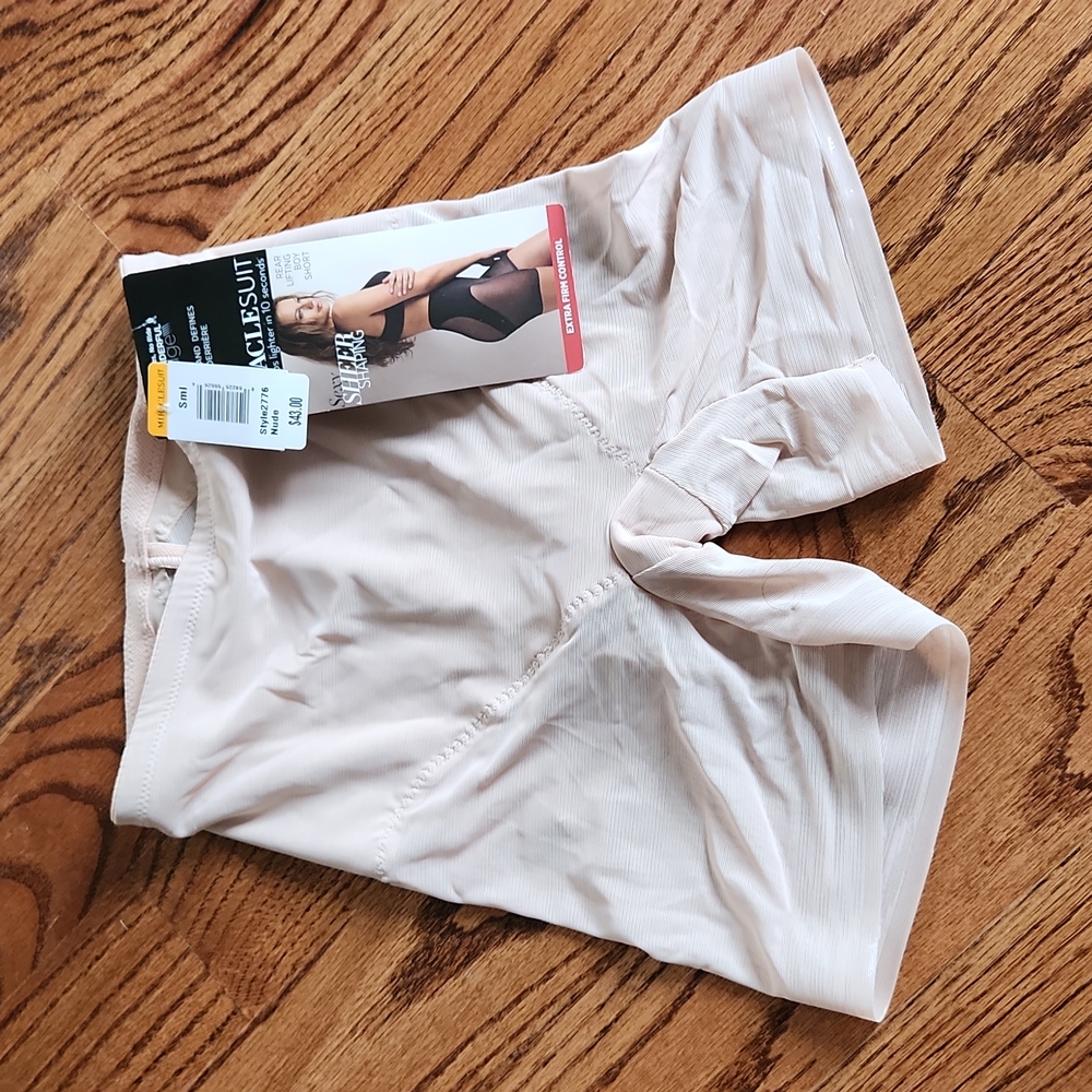 Shaping underwear